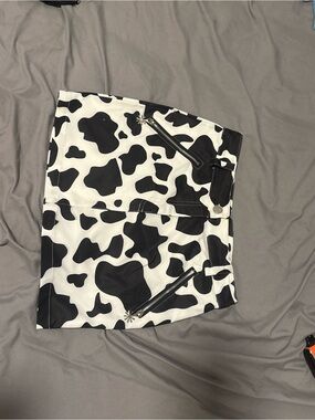 dELiA*s Black & White Cow Spot Mini Skirt